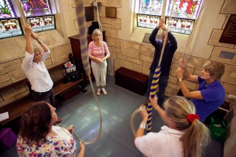 Jesus Ringing Bell Bell Ringing - Christ Church Claremont